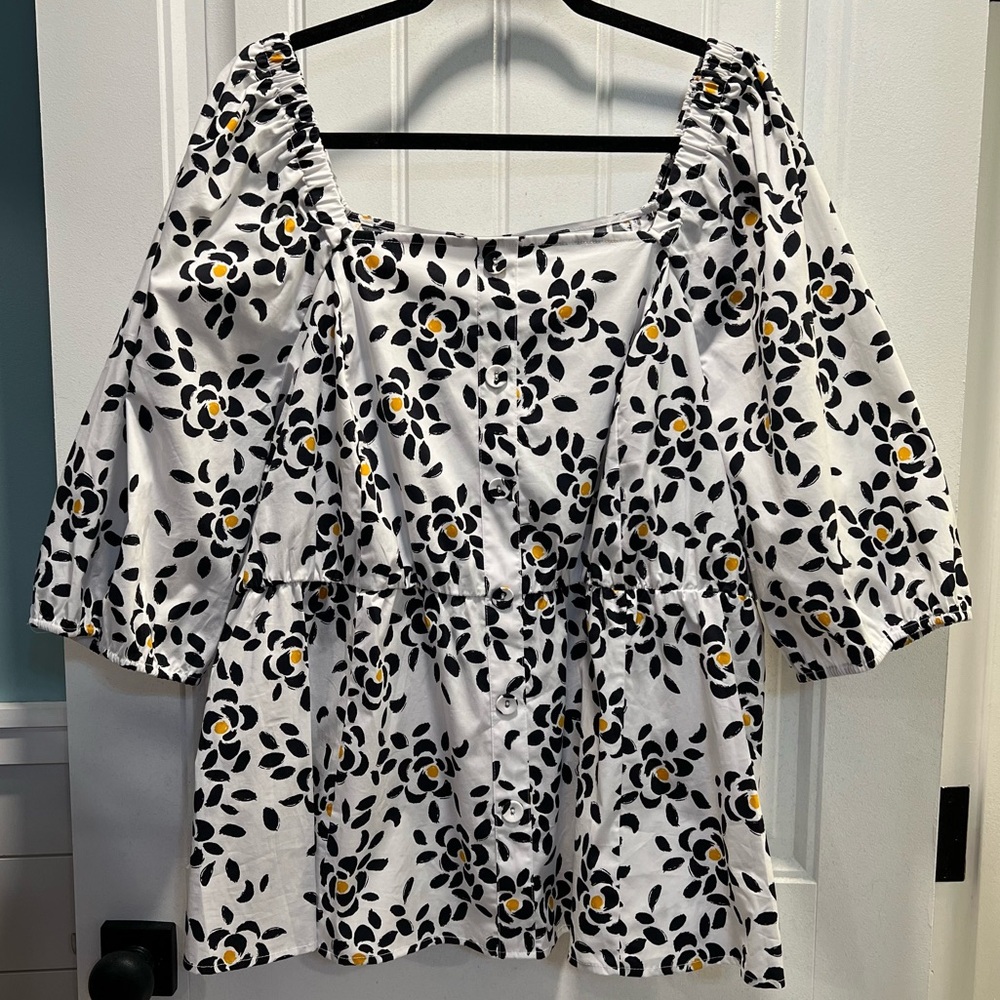 Lane Bryant Floral Print Poplin Off Shoulder‎ Flare Blouse. Size 18.